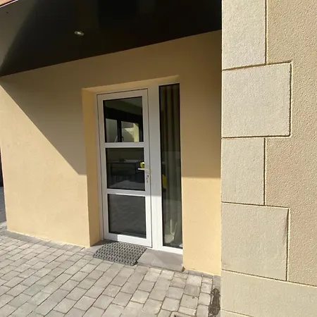 Maison Individuelle Avec Terrasse Et Parking Дом отдыха